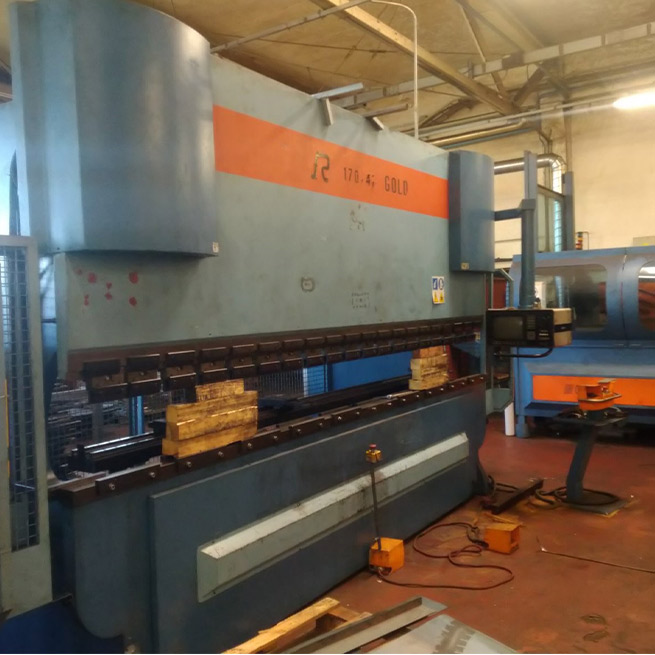 Kutna preša Tirrena Macchine